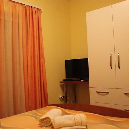 Apartments Lucija Сегет-Враниця Екстер'єр фото