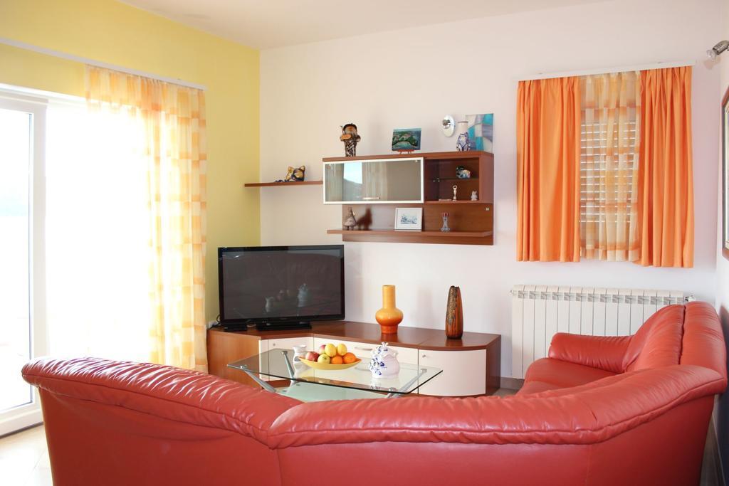 Apartments Lucija Сегет-Враниця Екстер'єр фото