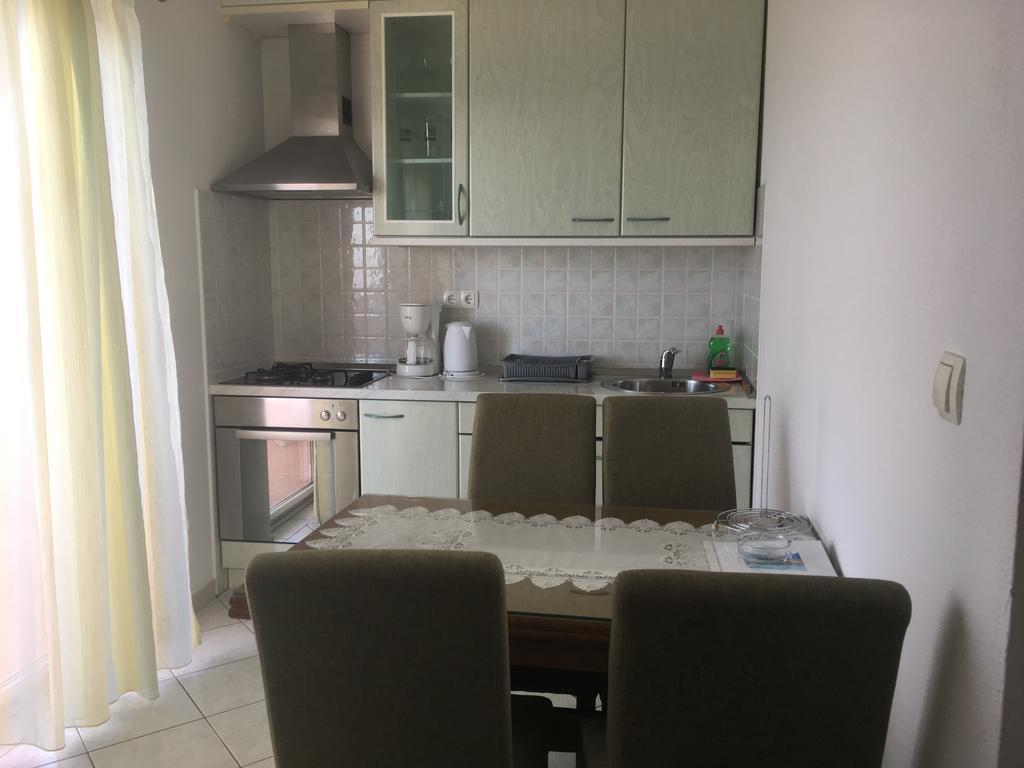 Apartments Lucija Сегет-Враниця Екстер'єр фото